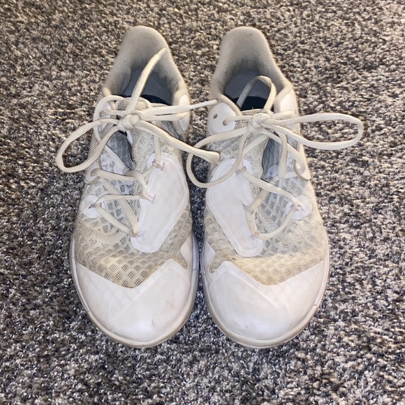 Nike Zoom Hyper Speed Court Volleyball Shoes - Picture 1 of 6